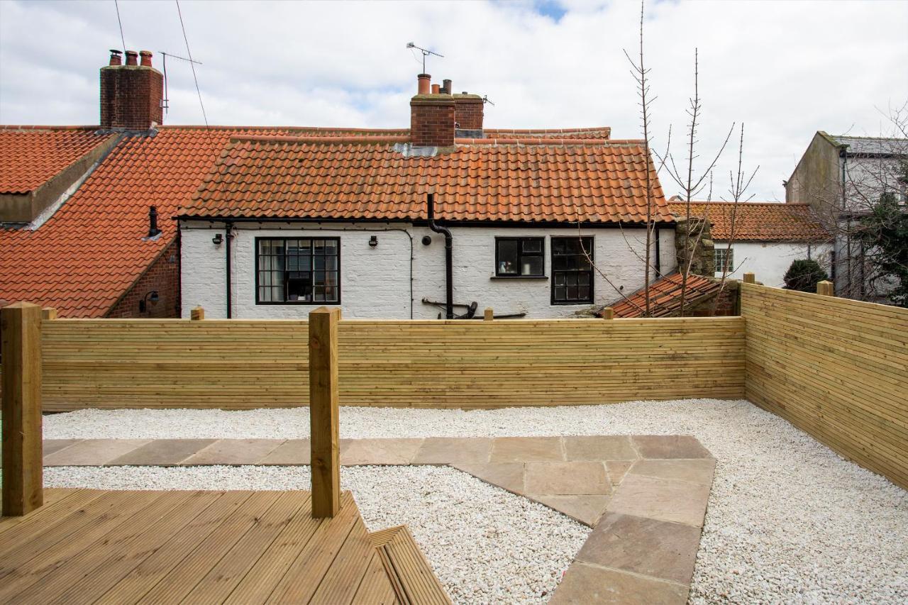 Whitby Boutique - Mast Cottage Exterior photo